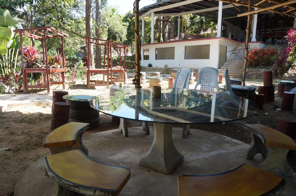 كُوالا تاهان Han Rainforest Resort المظهر الخارجي الصورة